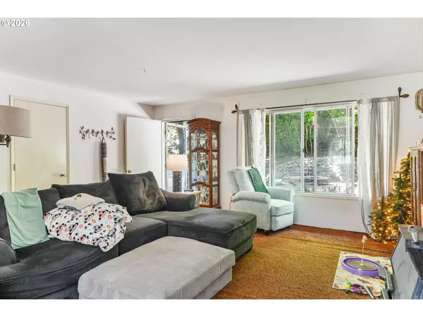 18591 Alsea Hwy, Alsea, OR 97324