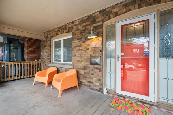 126 Pinewood AVE, Toronto C03, ON M6C 2V3