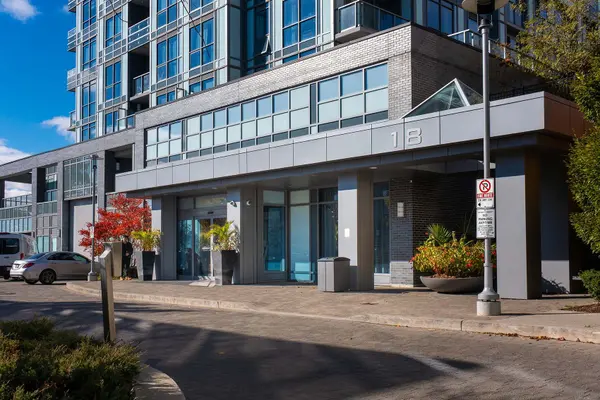 18 Graydon Hall DR #601, Toronto C13, ON M3A 0A4