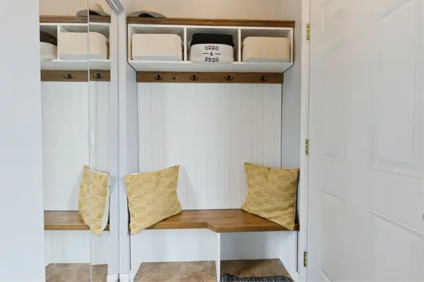 303 Garden ST #12, Whitby, ON L1N 3W3