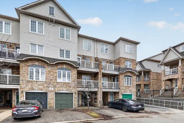 42 Pinery TRL #4, Toronto E11, ON M1B 6H9