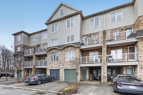 42 Pinery TRL #4, Toronto E11, ON M1B 6H9