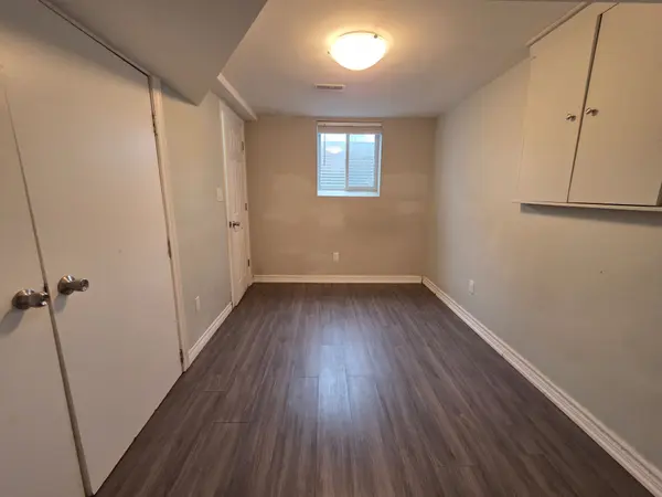 80 Rainier SQ #BSMT, Toronto E05, ON M1T 2Z9