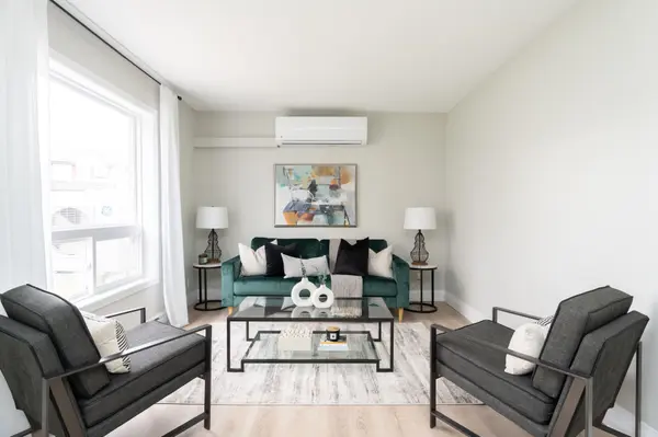 240 Ormond DR #B11, Oshawa, ON L1G 6T5