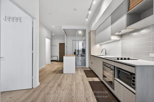 1000 Portage Pkwy #306, Vaughan, ON L4K 0L1