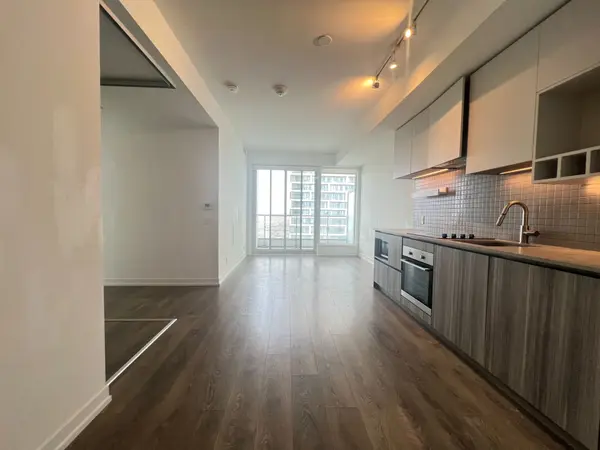 5 Buttermill AVE #3101, Vaughan, ON L4K 0J5