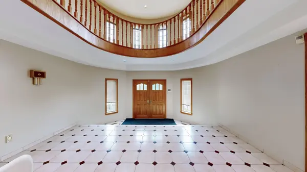 62 Langstaff RD W, Richmond Hill, ON L4C 6N3