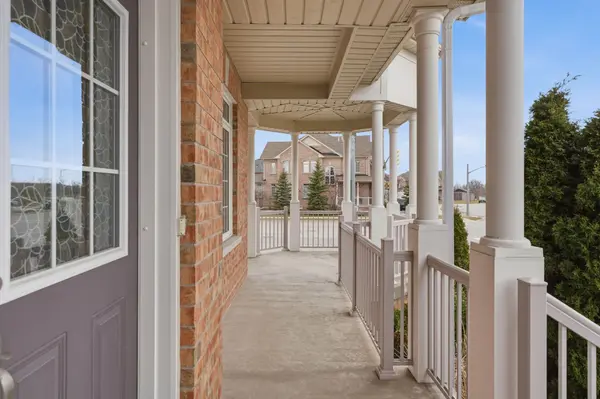 264 Kozlov ST, Barrie, ON L4N 6R7