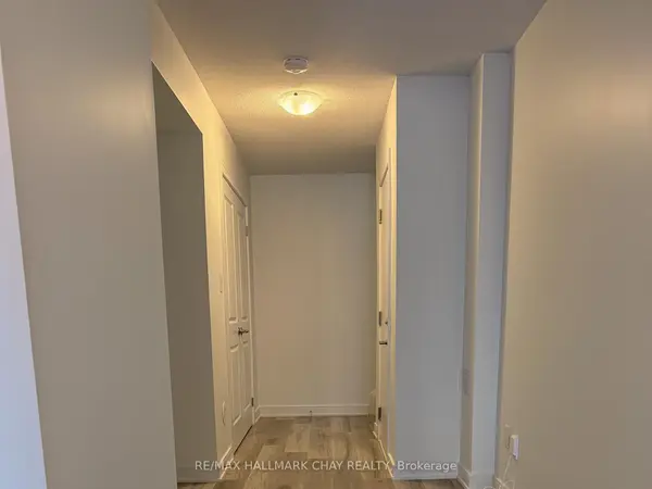 5 Red Maple LN, Barrie, ON L9J 0N4