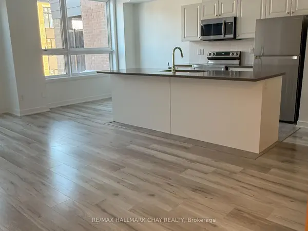 5 Red Maple LN, Barrie, ON L9J 0N4