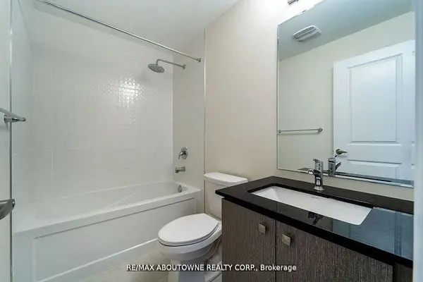 3511 Post RD, Oakville, ON L6H 7W5