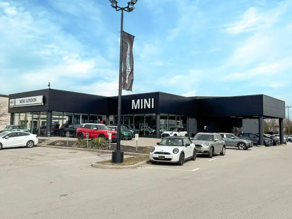 764 Wharncliffe RD S #2nd Floor - Unit 200, London South, ON N6J 2N4