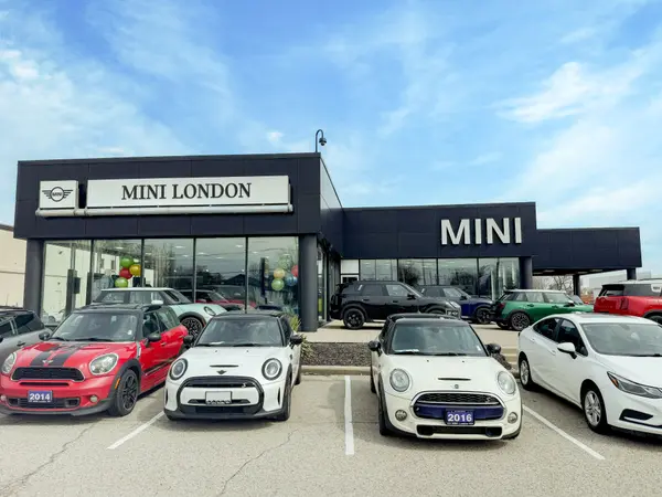 764 Wharncliffe RD S #2nd Floor - Unit 200, London South, ON N6J 2N4