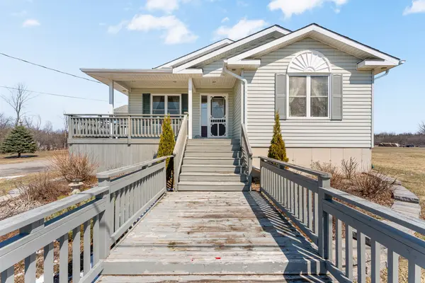 1918 Rosedale RD N, Montague, ON K7A 4S6