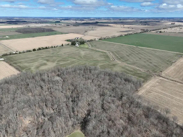 23899 Dundonald RD, Southwest Middlesex, ON N0L 1M0