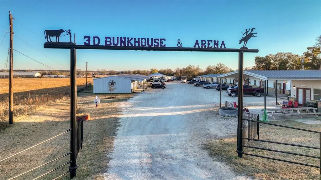 120 Bunkhouse Road, Stephenville, TX 76401