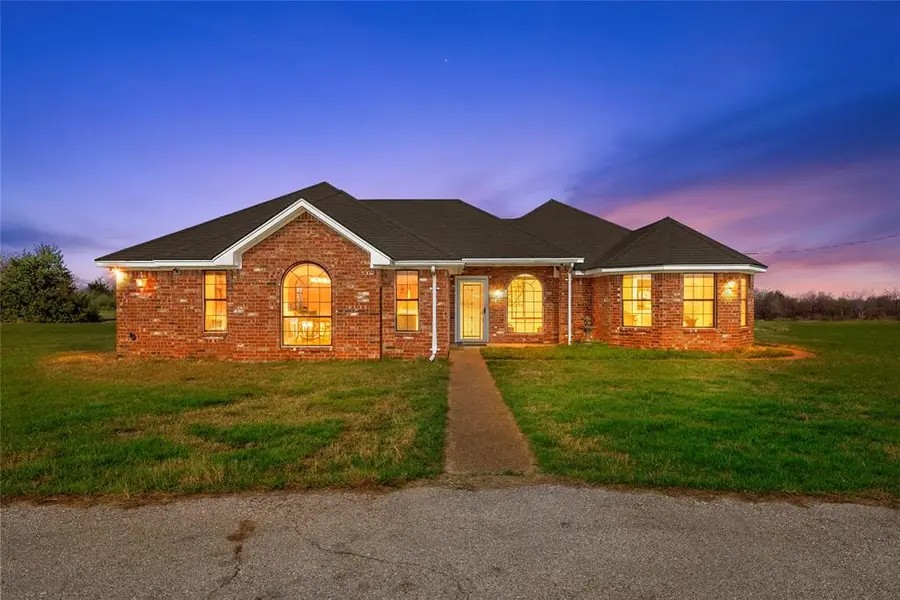 494 Westgate I Road, Eddy, TX 76524