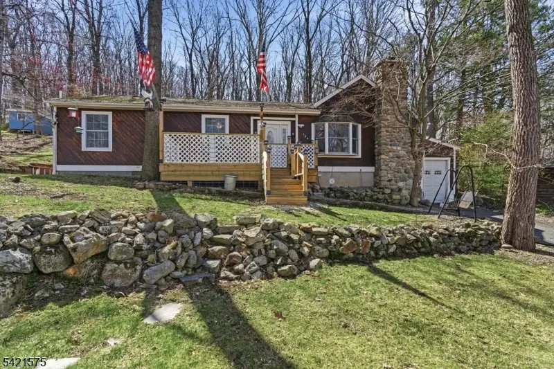 159 Glenside Trail, Byram Twp., NJ 07871