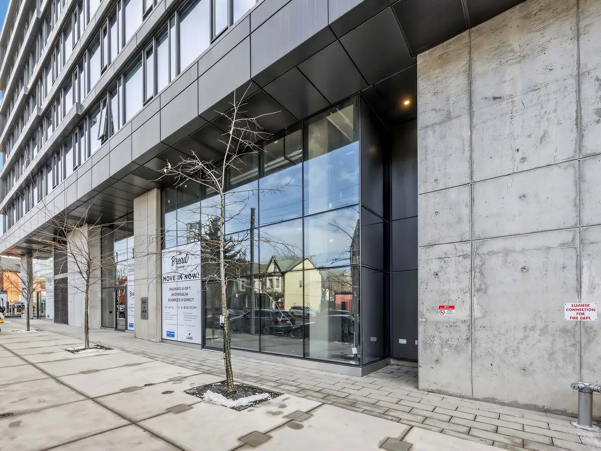 193 McCaul ST, Toronto C01, ON M5T 0E5