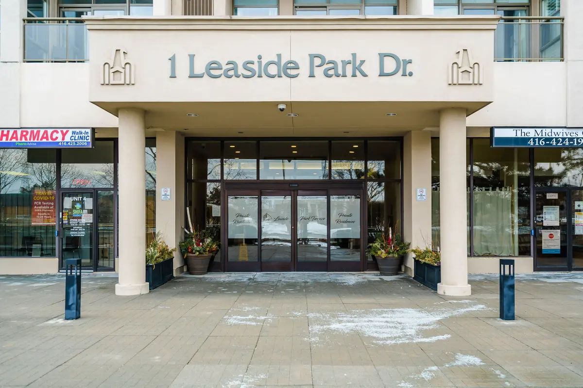 1 Leaside Park DR #415, Toronto C11, ON M4H 1R1