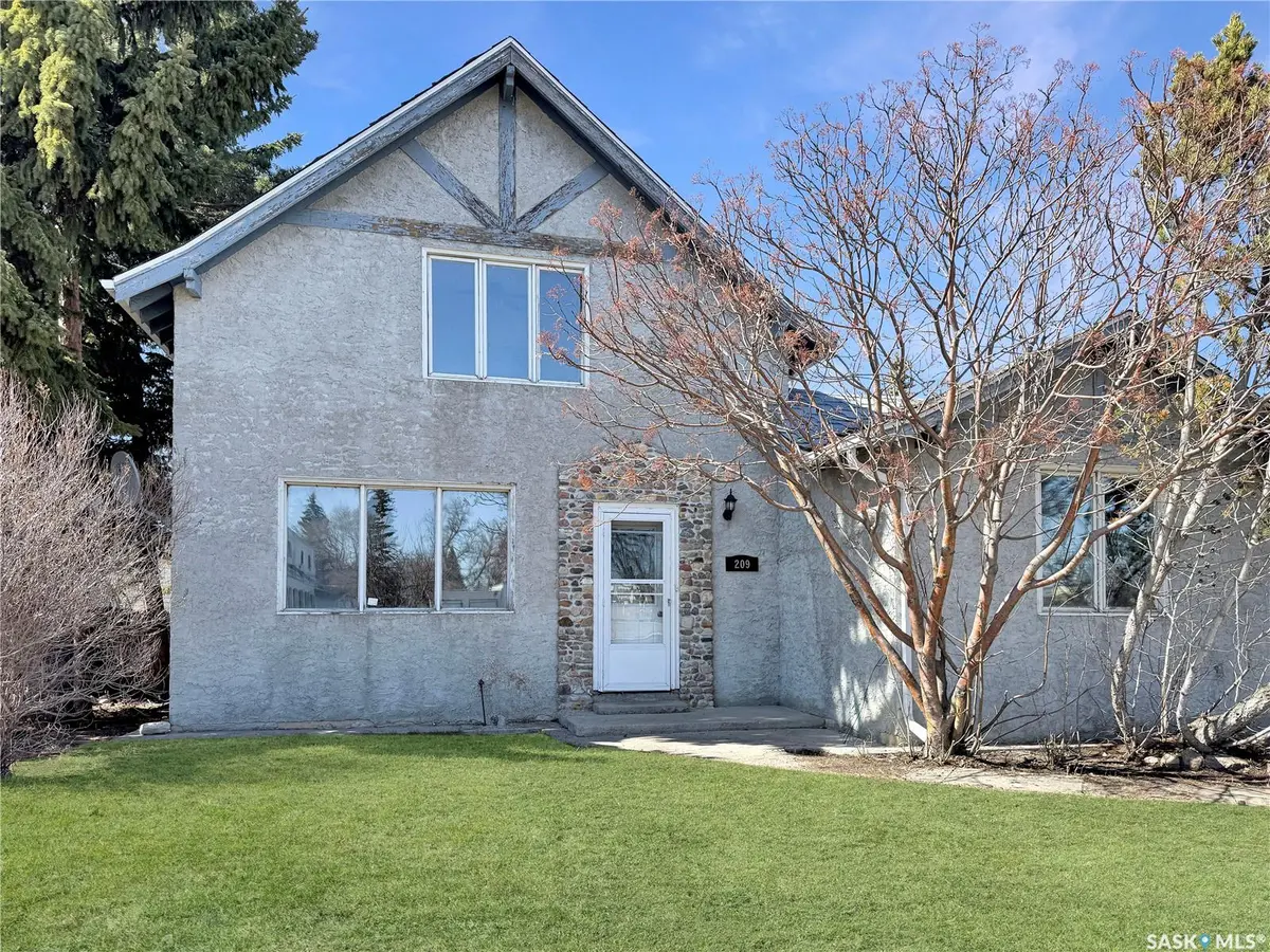 209 Main STREET, Wilkie, SK S0K 4W0