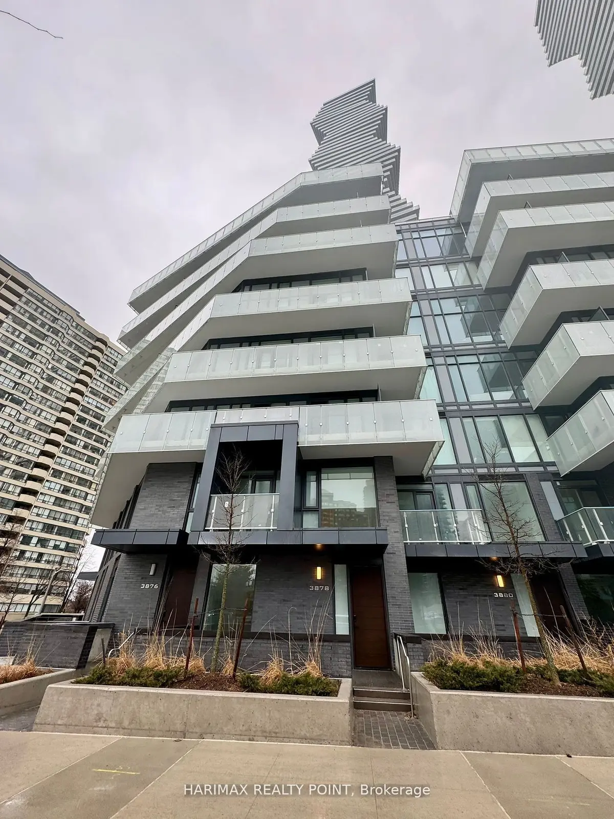 3883 Quartz RD #TH107, Mississauga, ON L5B 0M4