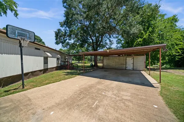 136 Palisade Drive, Mabank, TX 75156