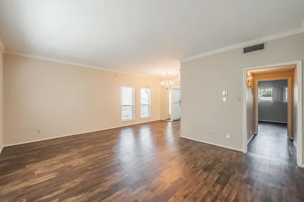 4312 Bellaire Drive S #127, Fort Worth, TX 76109