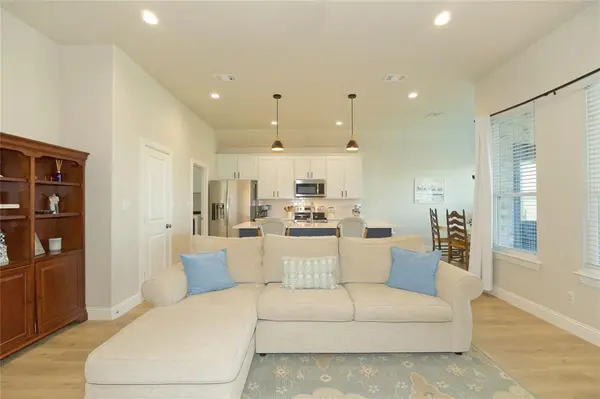 528 Mustang, Pilot Point, TX 76258