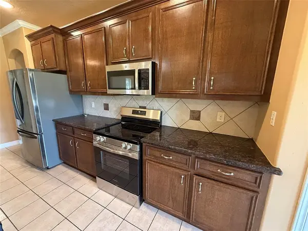 8640 Baker Road, Beaumont, TX 77707