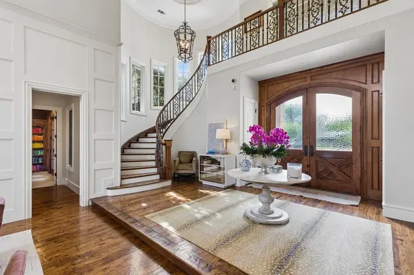 5707 Watson Circle, Dallas, TX 75225