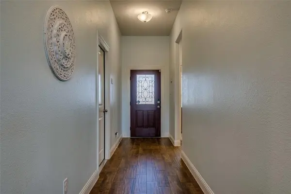 3013 Bar H Avenue, Aubrey, TX 76227