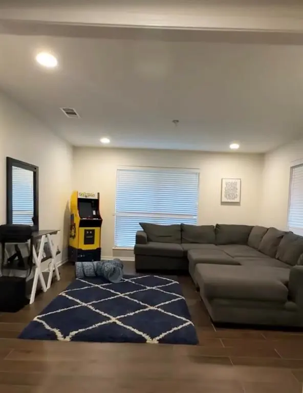 430 Brookwood Drive, Woodway, TX 76712