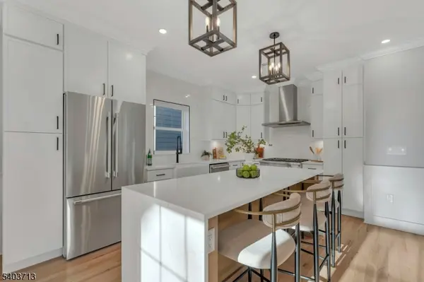 21 Spruce St, Cranford Twp., NJ 07016