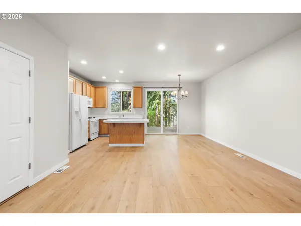 20123 HOODVIEW AVE, West Linn, OR 97068