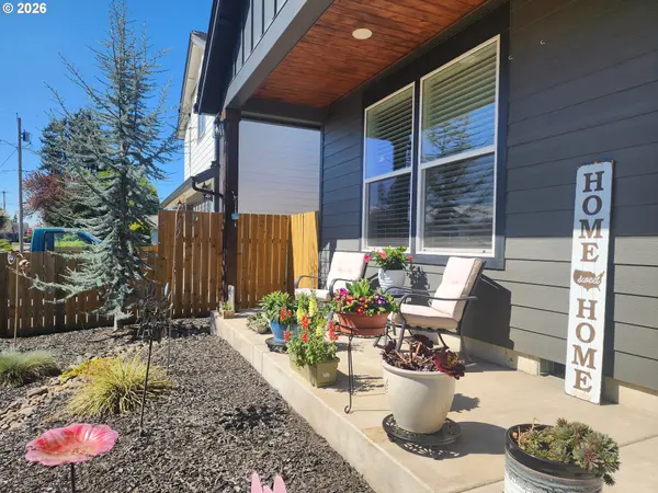 845 1ST ST, Gervais, OR 97026