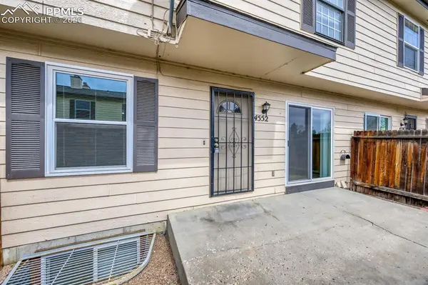 4552 Lamplighter CIR, Colorado Springs, CO 80916