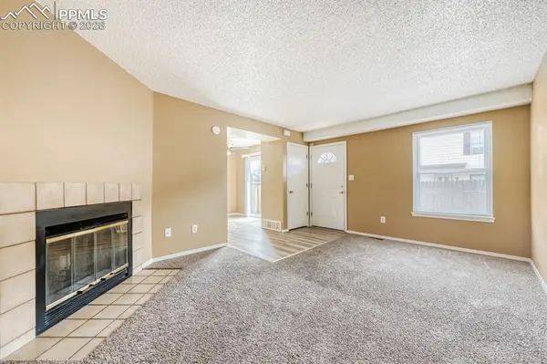 4552 Lamplighter CIR, Colorado Springs, CO 80916