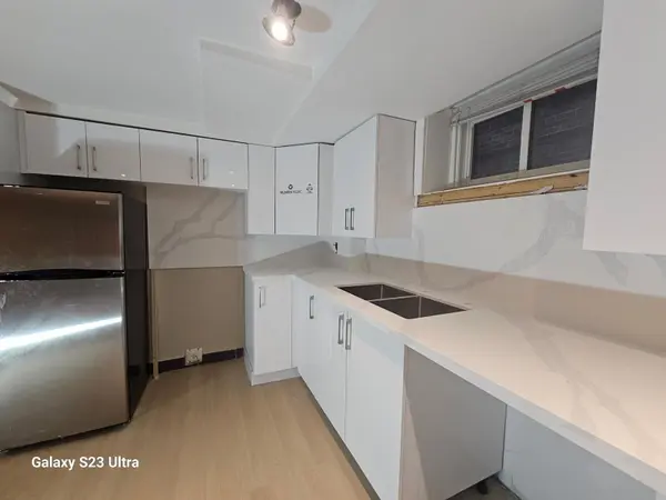 162 Millwood RD, Toronto C10, ON M4S 1J7