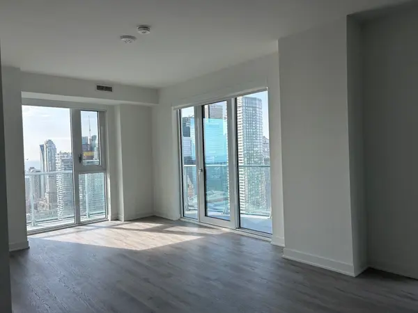 100 Dalhousie ST #4810, Toronto C08, ON M5B 0C7