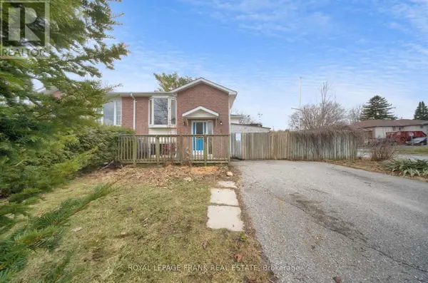 2 Fairbairn CT, Clarington, ON L1C 4K9