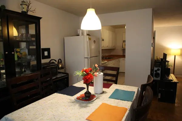 3 Massey SQ #Ph06, Toronto E03, ON M4C 5L5