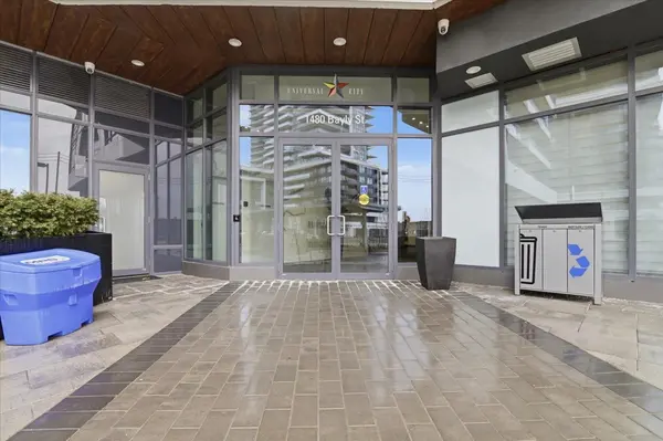 1480 Bayly ST #1106, Pickering, ON L1W 0C2