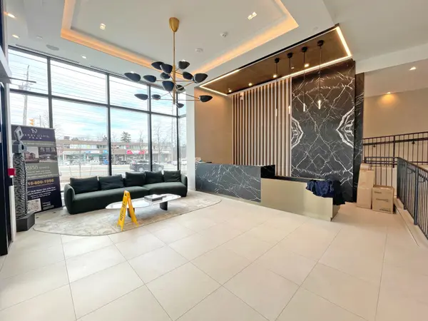 8188 Yonge ST #707, Vaughan, ON L4J 1W5