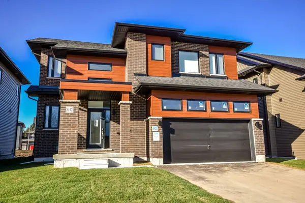 3152 Searidge ST, Severn, ON L3V 8R2