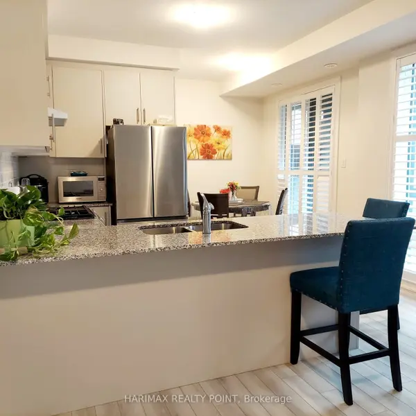 40 Knotsberry CIR #25, Brampton, ON L6Y 6G1