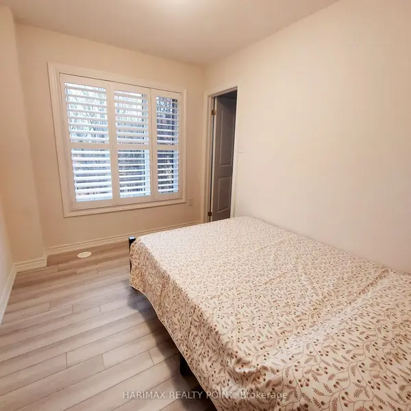 40 Knotsberry CIR #25, Brampton, ON L6Y 6G1