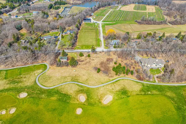 8220 10 Side Road, Halton Hills, ON L9T 2X7