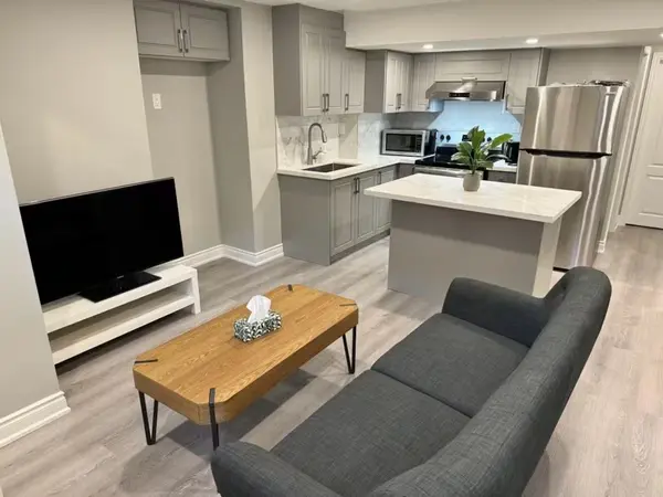 210 Zachary CRES #BSMNT, Oakville, ON L6H 0W2