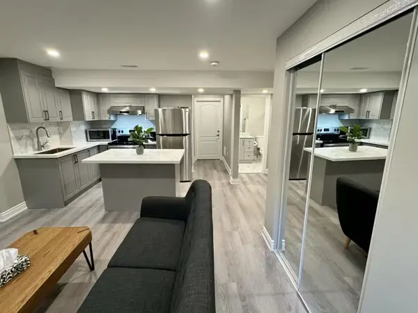 210 Zachary CRES #BSMNT, Oakville, ON L6H 0W2